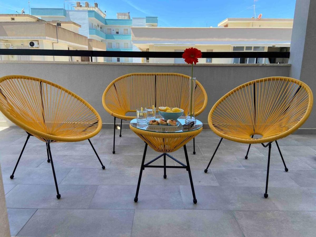 Apartamento Terrazza Vista Mare E Box Auto Gallipoli Exterior foto